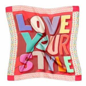 ME369 women's bailey scarf in love